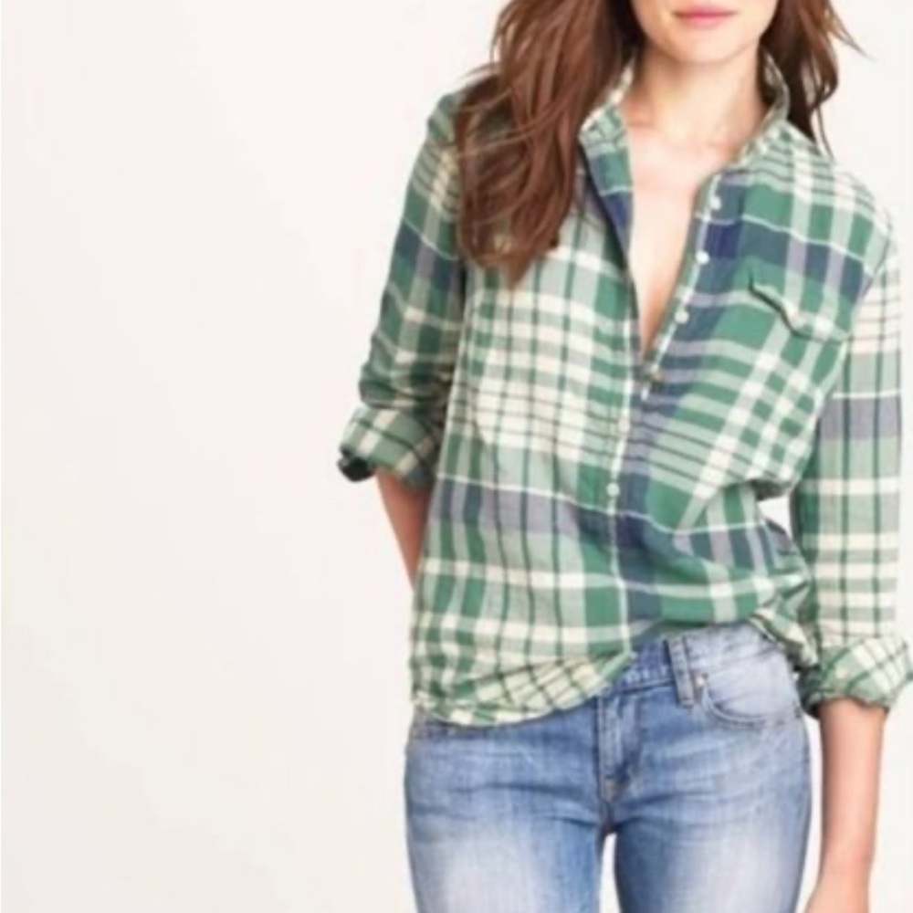 Green Plaid Button-Up Shirt